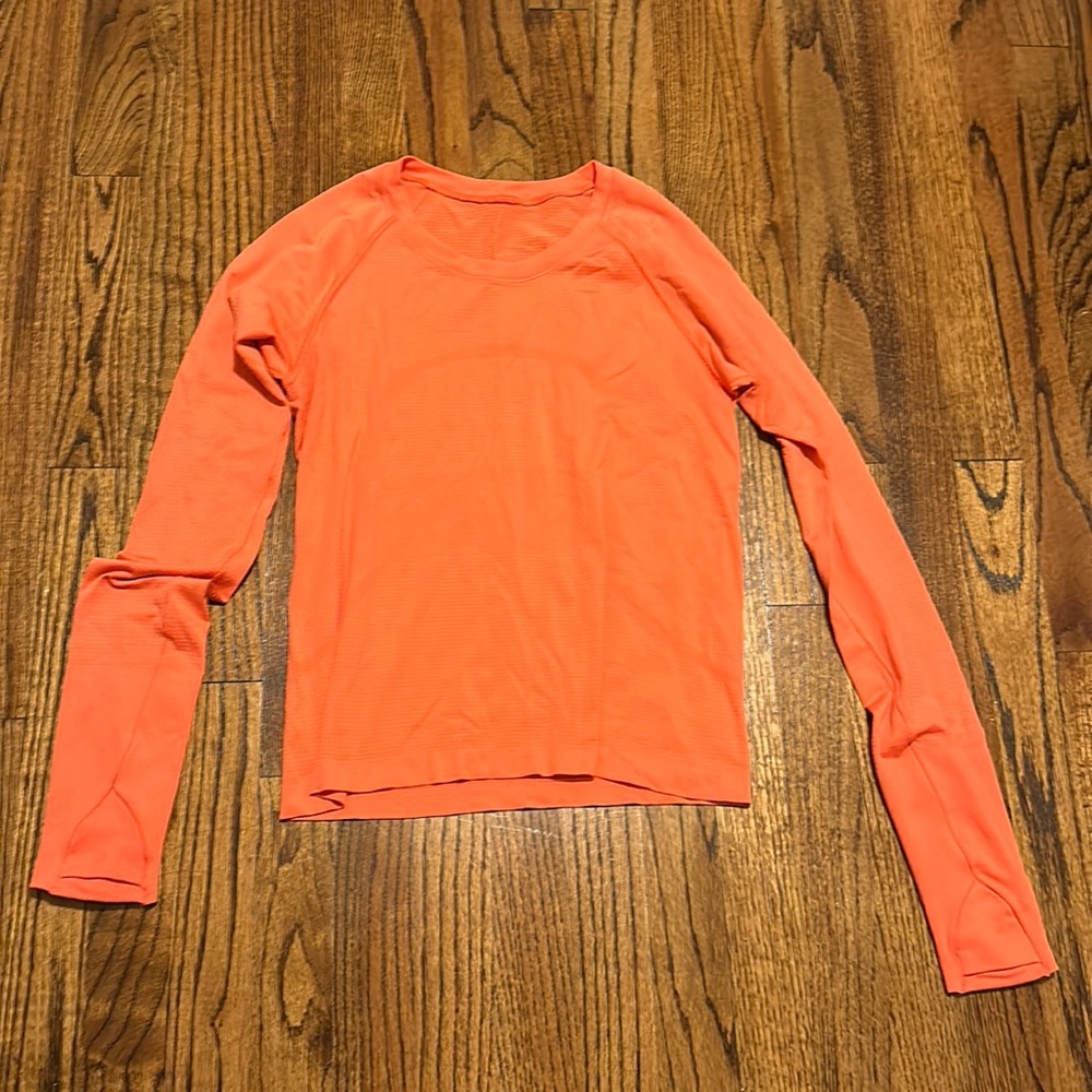 NWOT lululemon swiftly tech long sleeve size 8 orange pink